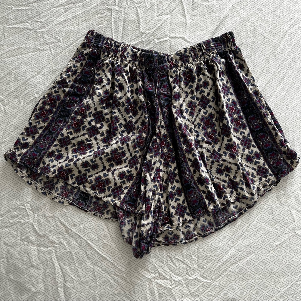 Brandy Melville Flowy Purple Shorts
